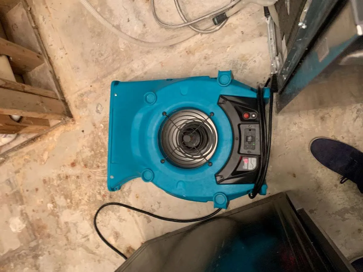 Air mover drying equipment for Fire & Smoke Damage Restoration in Whitefish Bay